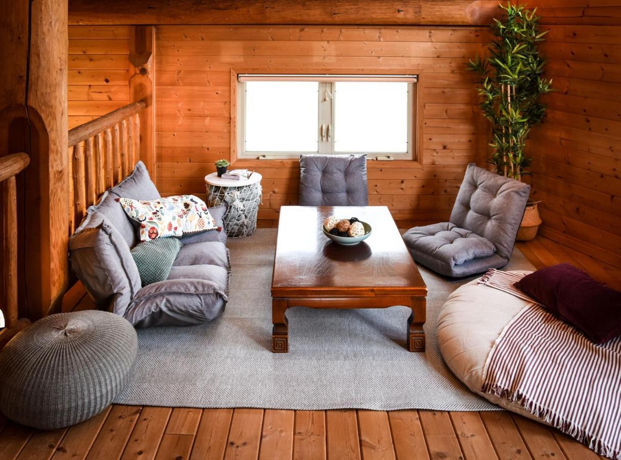 Haus Yuki Villa Hakuba Eksteriør billede